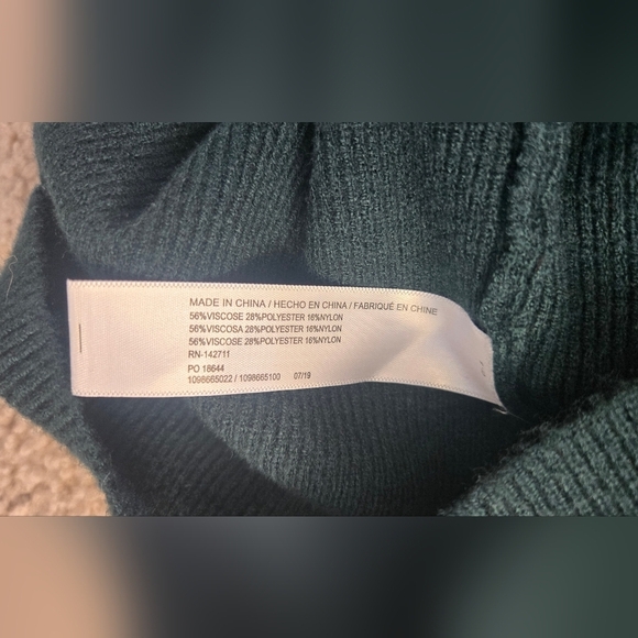 NWT Eloquii Forest Green Sweater 1X - Picture 2 of 8